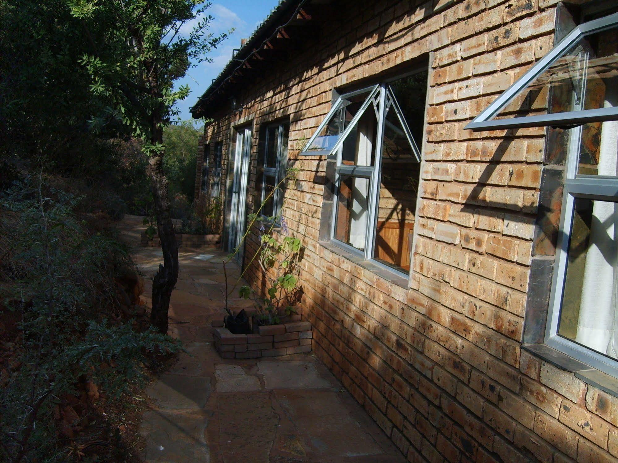 Thirsty Falls Cc Maanhaarrand Exterior photo